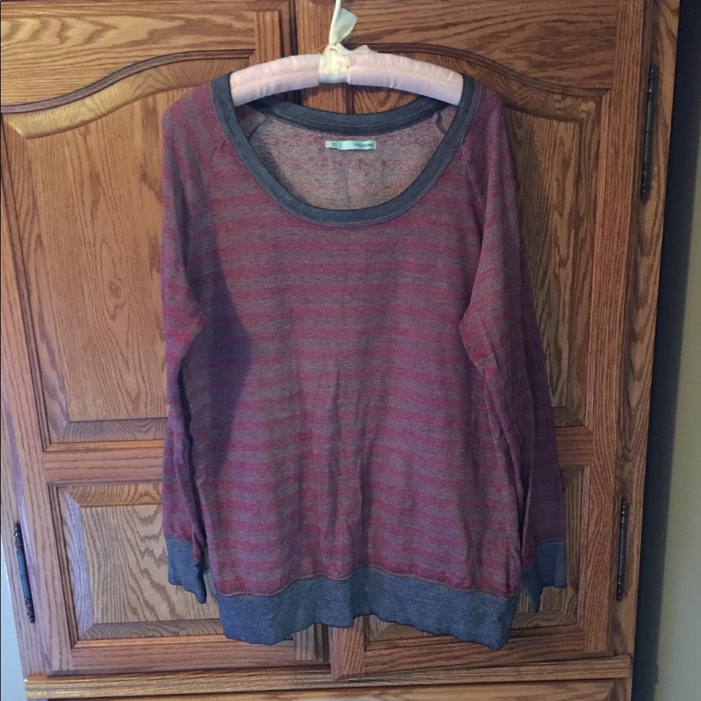 Maurice’s Burn Wash Sweatshirt, L